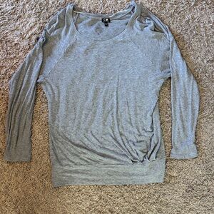 Cable and Gauge grey sweater